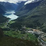 Apartment Fjordpust Og Fjellsteg -