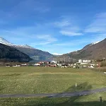 Fjordpust Og Fjellsteg -