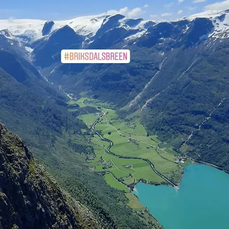 Fjordpust Og Fjellsteg - * Stryn
