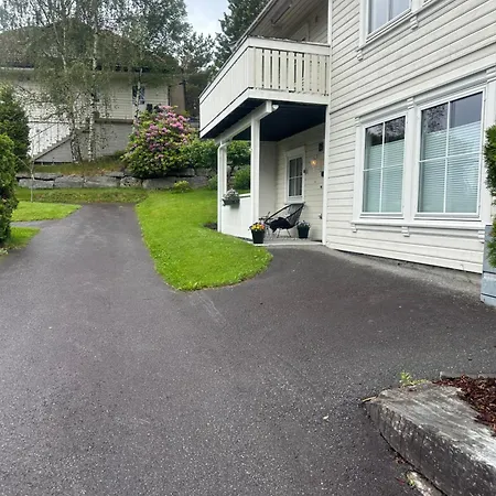 Fjordpust Og Fjellsteg - Apartament