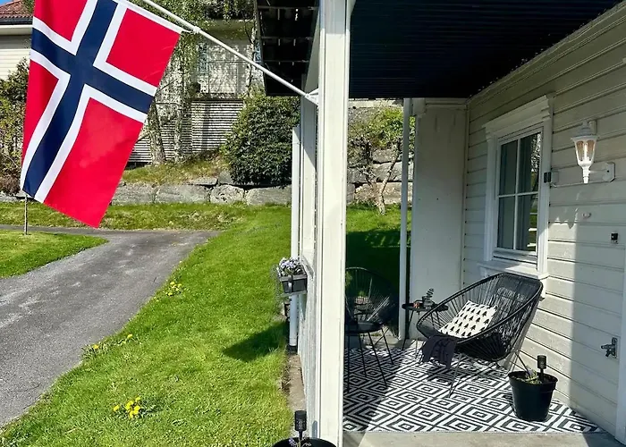 Fjordpust Og Fjellsteg - * Stryn