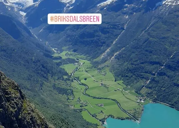 Fjordpust Og Fjellsteg - * Stryn
