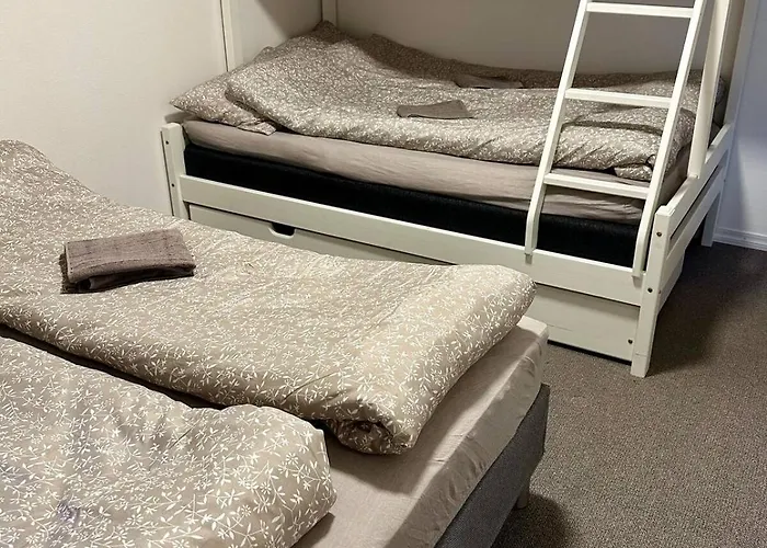 Fjordpust Og Fjellsteg - Stryn