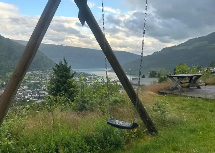 Fjordpust Og Fjellsteg - * Stryn