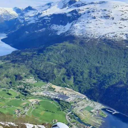 Fjordpust Og Fjellsteg - Apartman Stryn